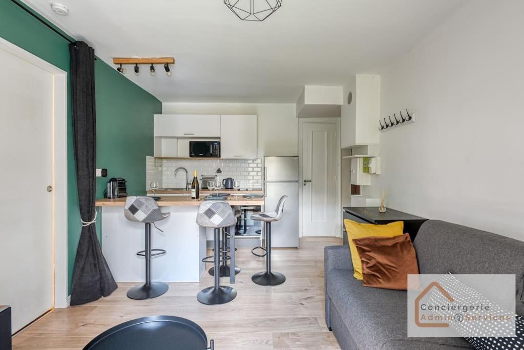 Escapade Paisible 2 A 4 Voyageurs Apartamento Monplaisir Exterior foto